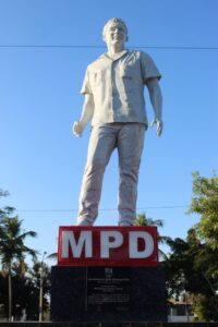 El-Moreno Maximiliano
