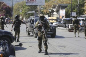 Evacuan de Haiti