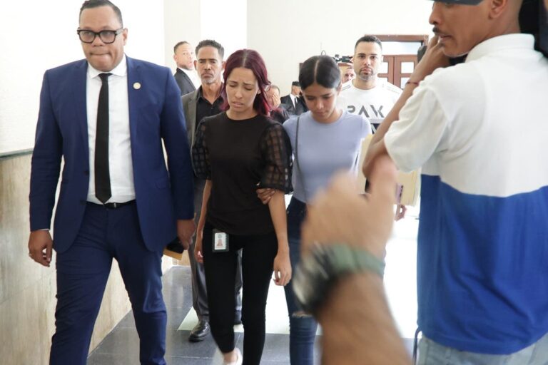 MaDRE NIñA ASESINADA