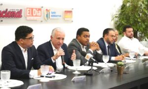 Senadores del PRM