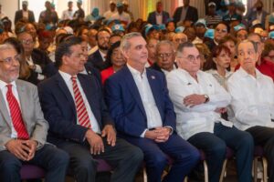 Abinader recibe apoyo