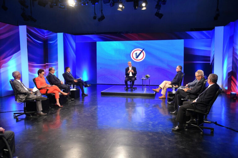 Entrevista Abinader