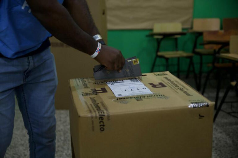 Votantes JCE
