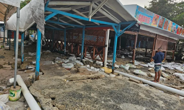 Auxilio a Boca Chica