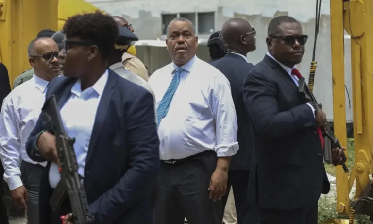 Bandas atacan primer ministro Haiti