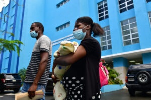 Parturientas haitianas en RD