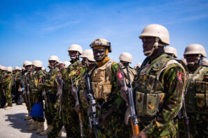 Segunda llegada policia Kenia
