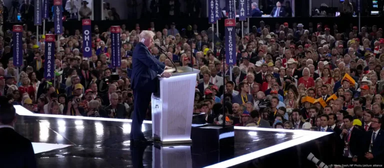 Trump acepta candidatura