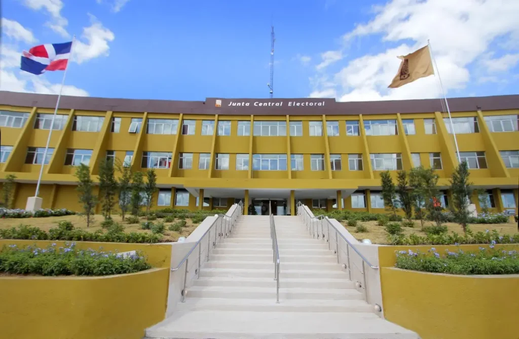 Edificio JCE 1