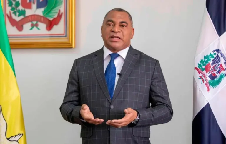 Roberto Hernandez, director de prisiones