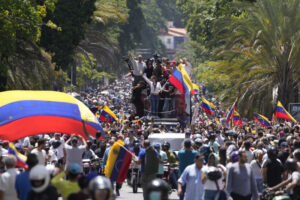 Venezolanos en las calles