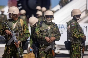 policias-de-kenia-hacia-haiti-jpeg