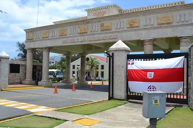 Fachada ministerio de Defensa