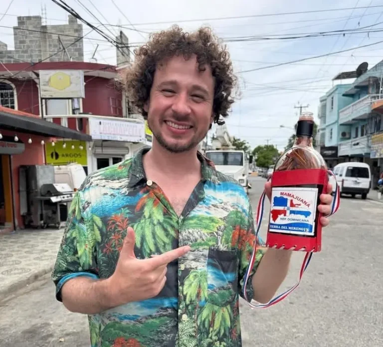 Luisito Comunica