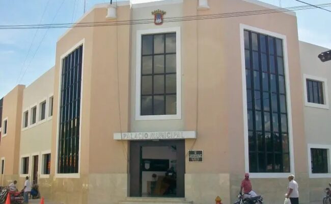 ayuntamiento-la-vega-650x400