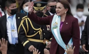 presidenta Honduras 12
