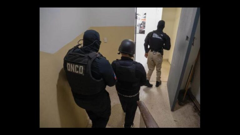 Extraditan a Fco Lopez