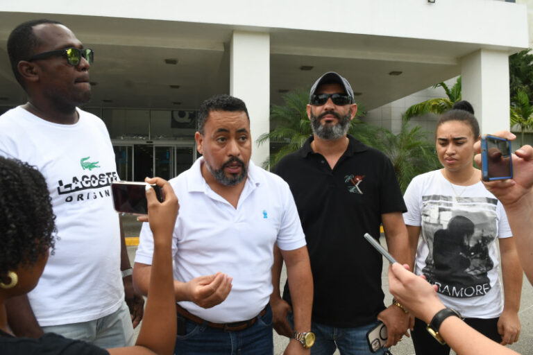 Familiares victimas Ciudad Juan Bosch