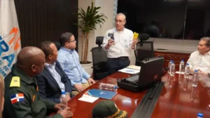 Funcionarios del INTRANT