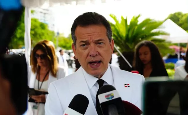 Ito Bisono, Ministro Industria