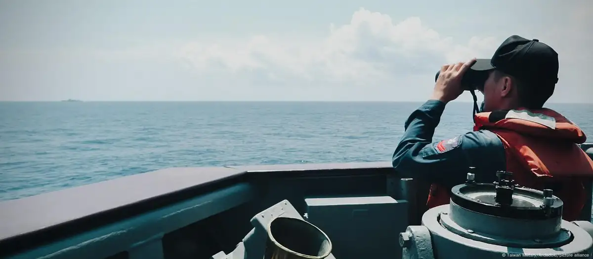Militar taiwanés en vigilancia