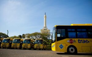 autobuses-minibuses-transporte-escolar-santiago-650x400