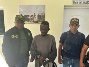 Detienen haitiano agredio medicos