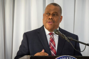 Garry Conille reconoce nuevo jefe