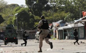 haiti-policia-enfrentamientos-650x400