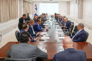 Empresarios RD y Cesantia