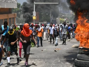 Haitianos en la calle