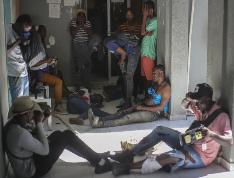 Periodistas heridos en Haiti