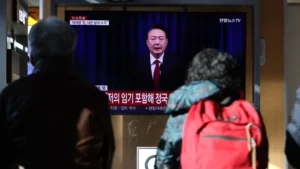cnne-1791351-el-presidente-de-corea-del-sur-ofrecio-disculpas-al-pueblo-por-la-declaracion-de-ley-marcial-del-pasado-3-de-diciembre