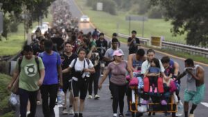 ¿puede-trump-eliminar-ciudadania-por-nacimiento_1-focus-0-0-896-504