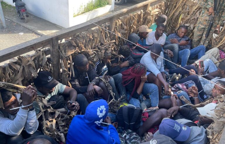 Haitianos detenidos en Santiago