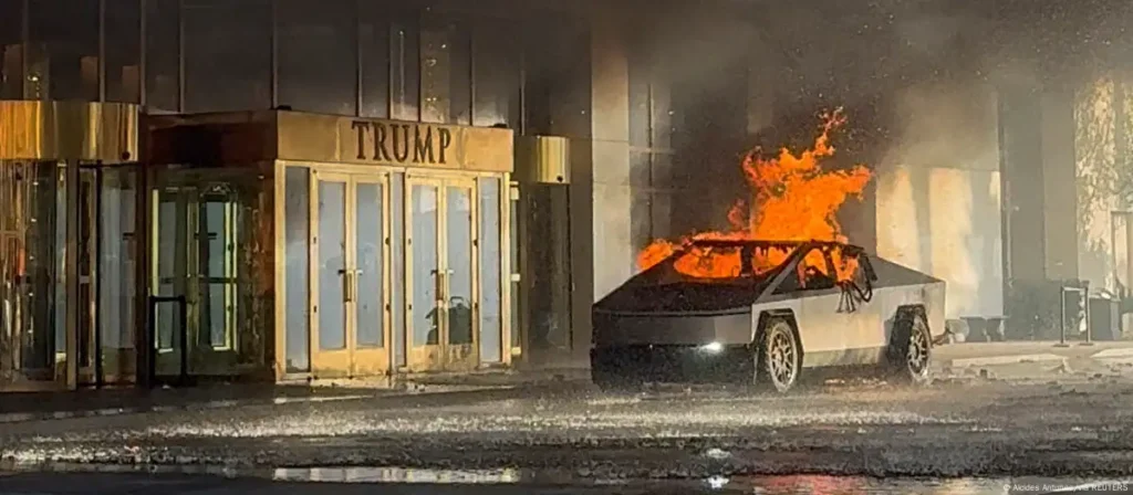 Tesla que explotó