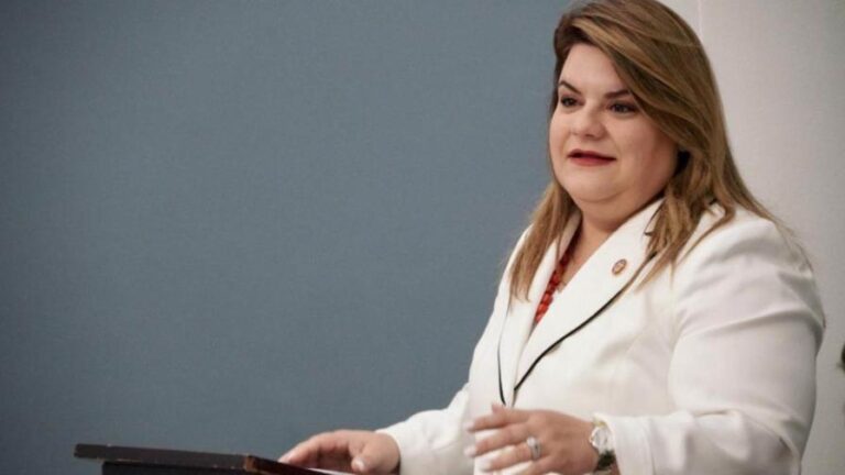 jennifer-gonzalez-focus-0.35-0.45-896-504