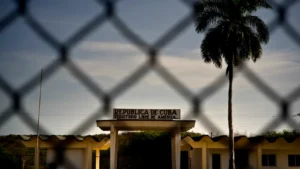 Frontera de Guantanamo