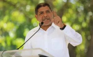 Limber Cruz, ministro de agricultura