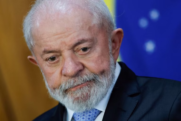 Lula baja popularidad