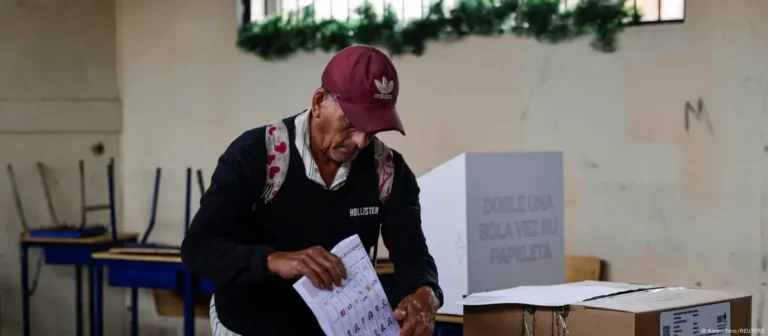 Votante ecuatoriano