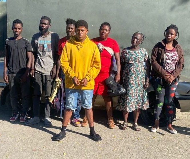 Dominicanos detenidos por trafico haitianos