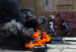 Haiti sigue en llama
