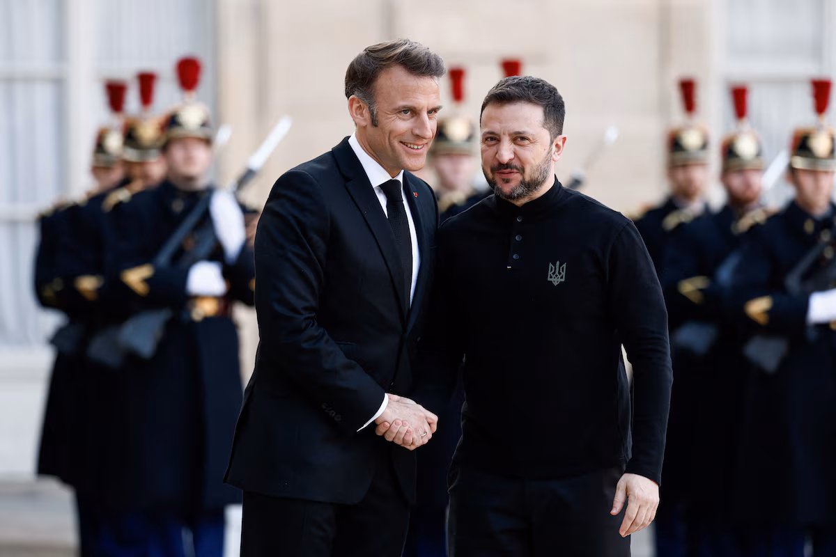 Macron y Zelensky