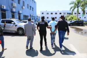 Se entregan El Capo y La Volanta