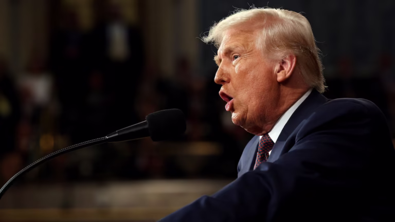 Trump y su primer onforme presidencial