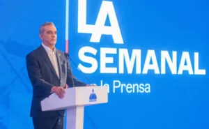 Abinader-en-la-semanal-650x400