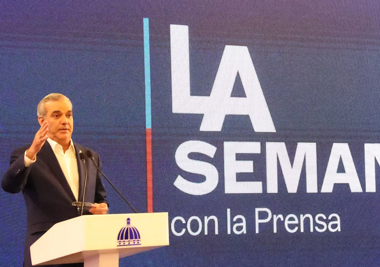 Abinader y La Semanal