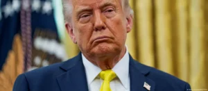 Trump232525