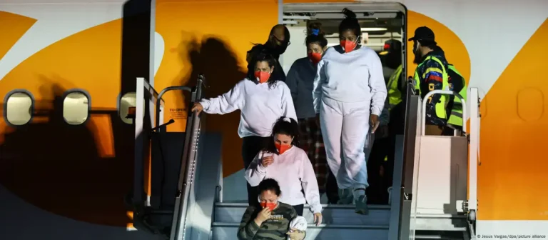 Juez para deportaciones venezolanos